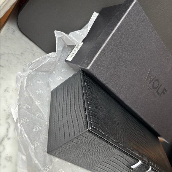 WOLF Textured Black 5pc Watch Box NEW - Picture 2 of 5
